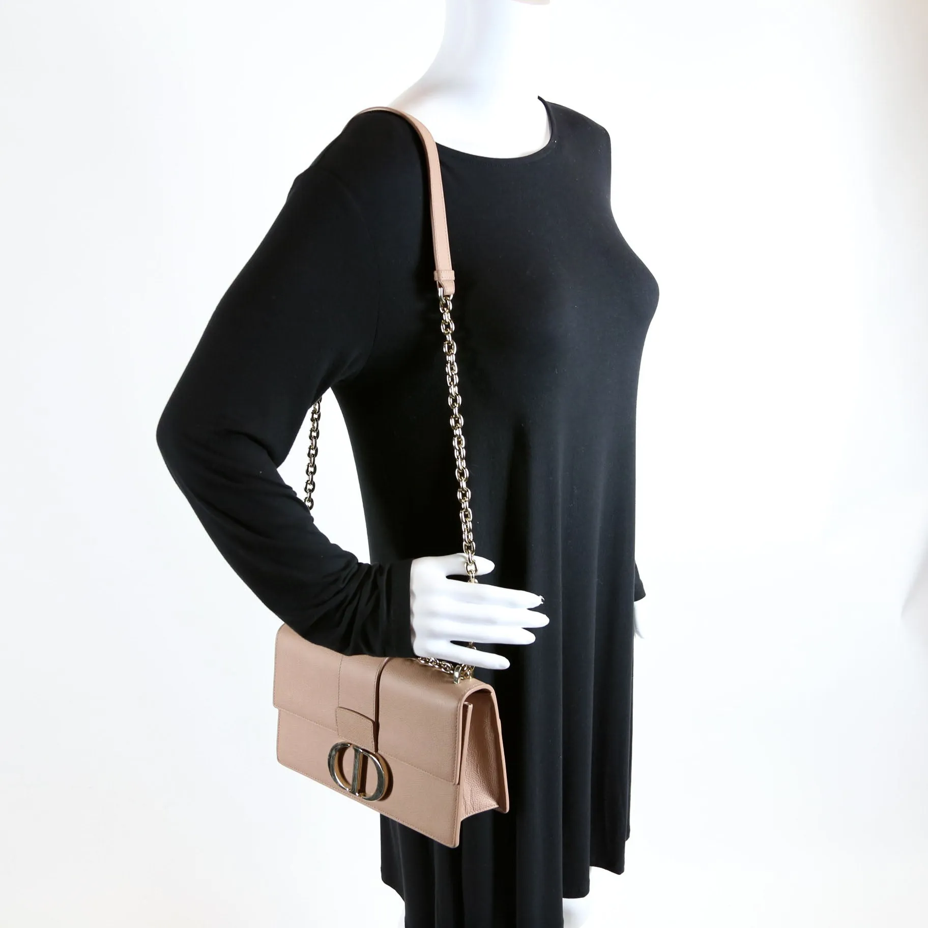 30 Montaigne Chain Bag Nude