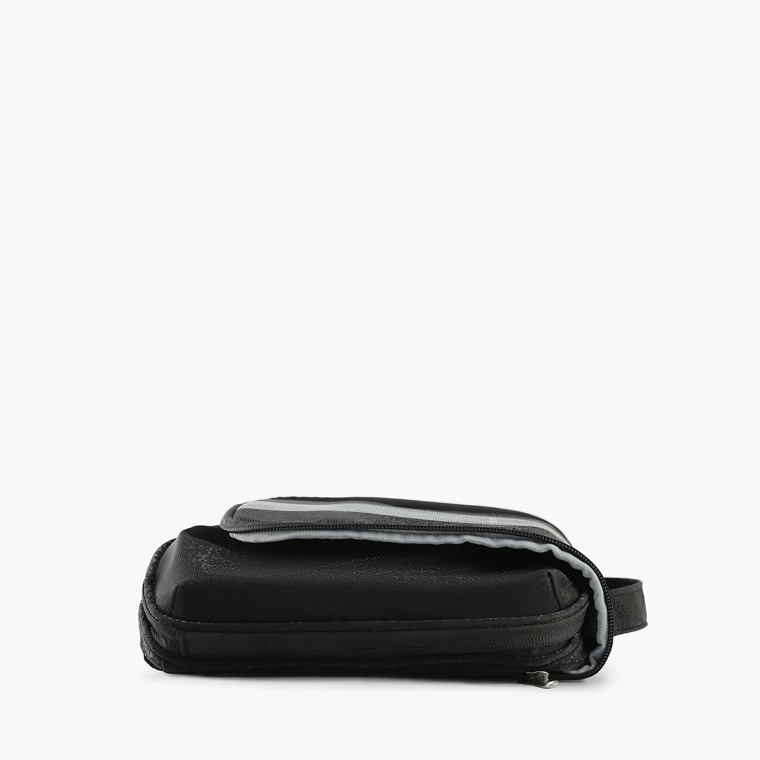 Atlas Hanging Toiletry Bag