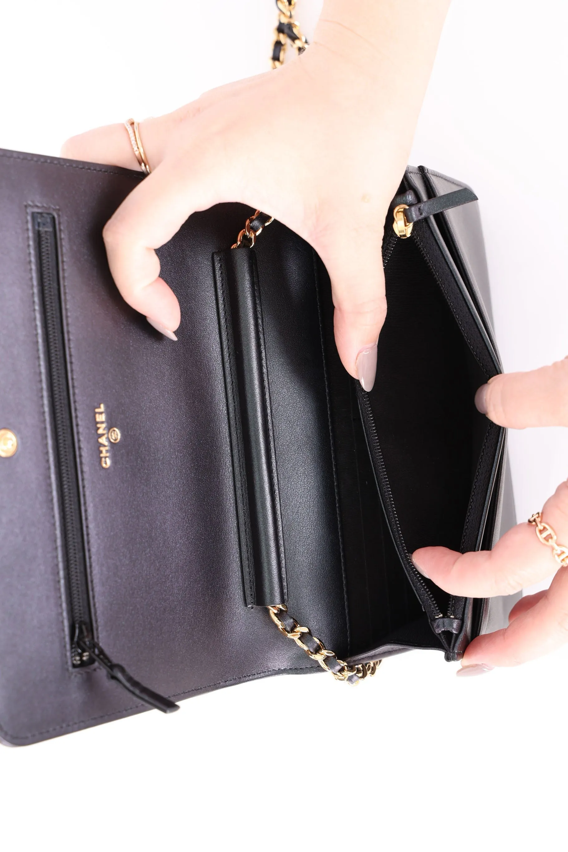 Chanel 2018 Iridescent Velvet Wallet on Chain