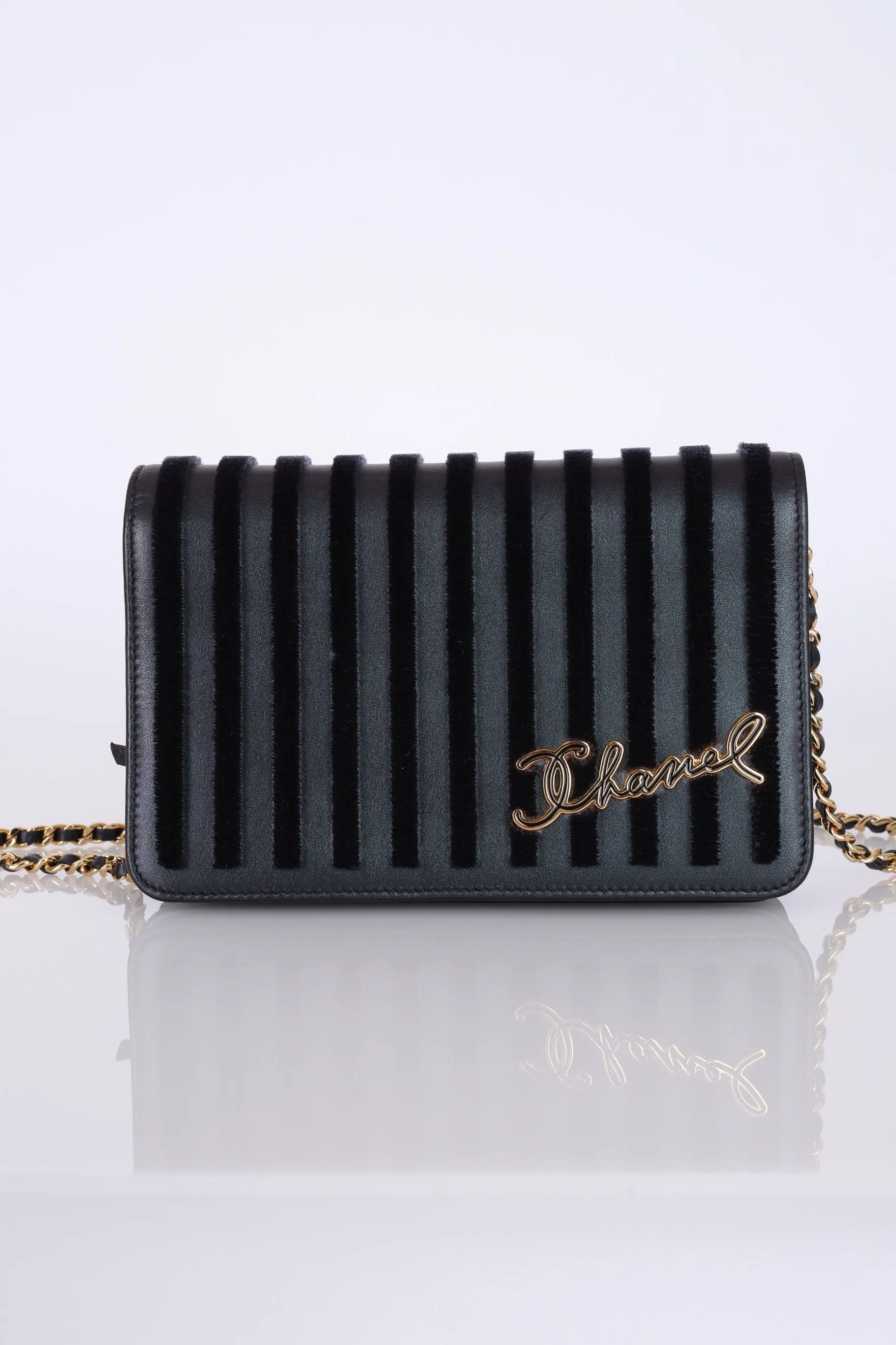 Chanel 2018 Iridescent Velvet Wallet on Chain