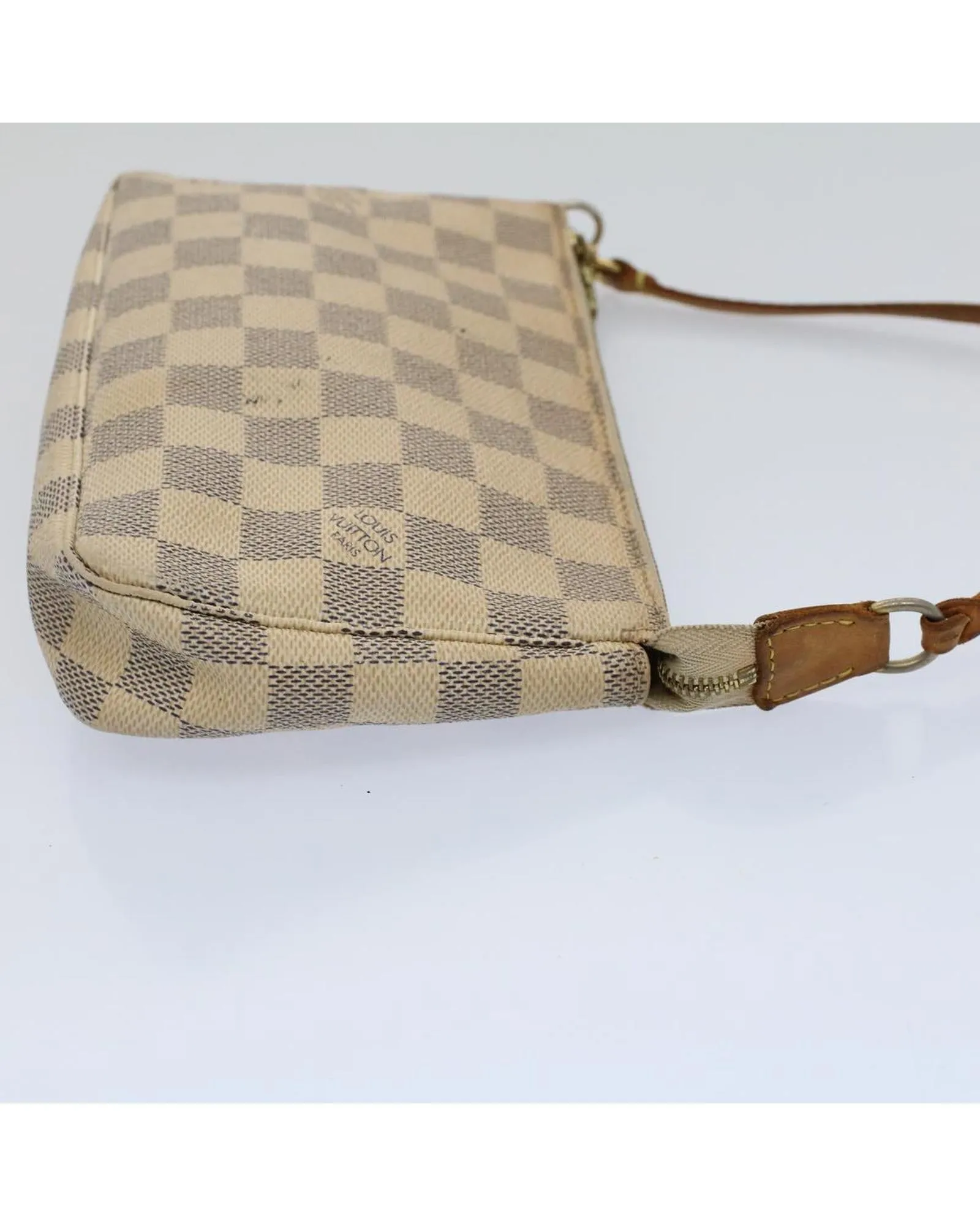 Durable Damier Azur Canvas Pouch