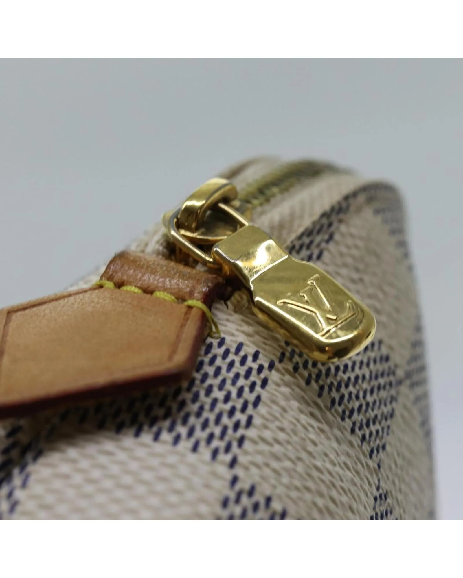 Durable Damier Azur Pouch with Accessory Pocket - BC Rank