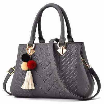 Glow Chic's Luxury Crossbody Bag