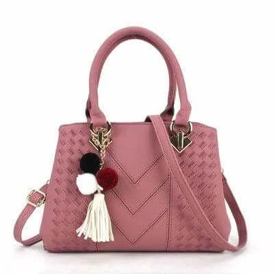 Glow Chic's Luxury Crossbody Bag