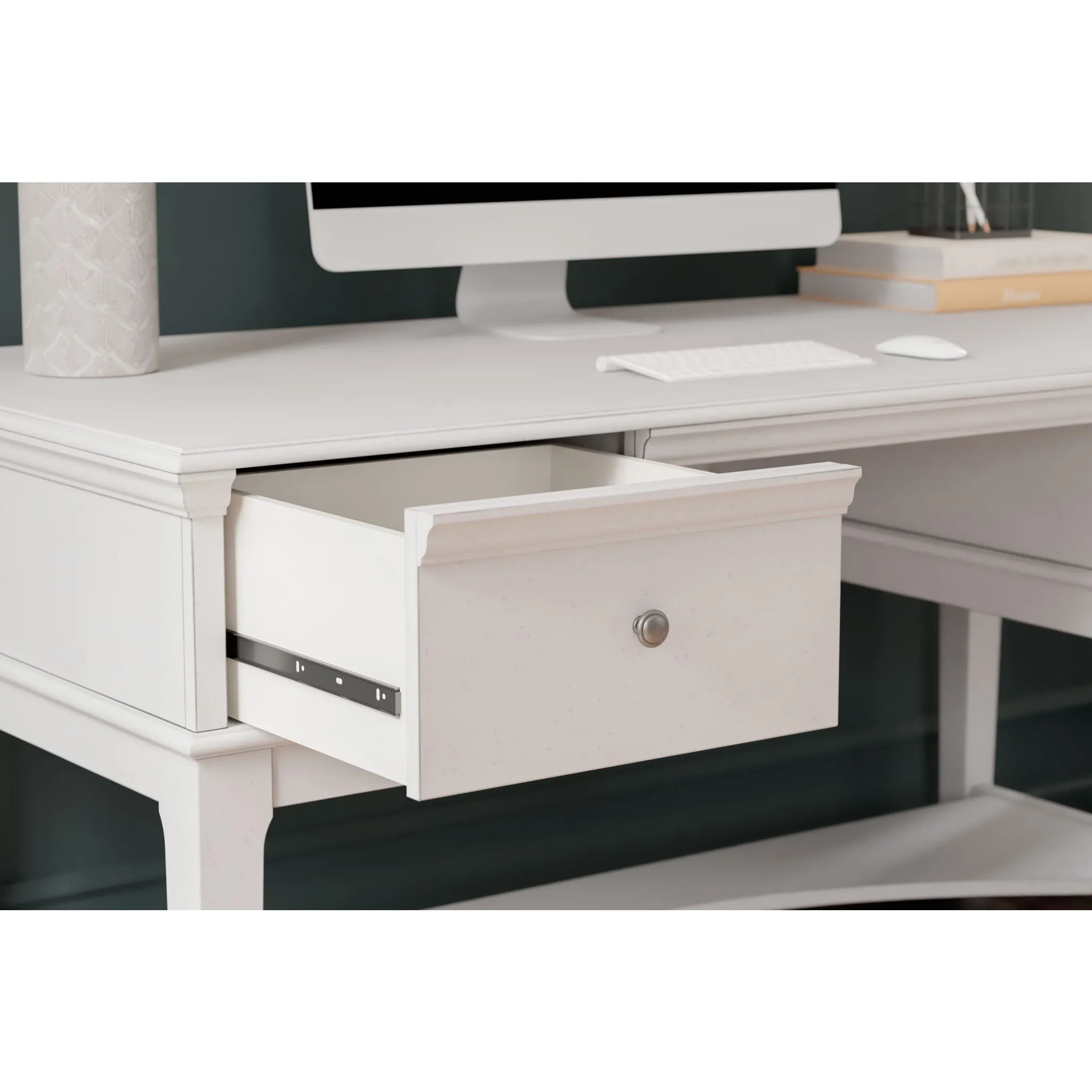 Kanwyn Leg Desk w/Storage