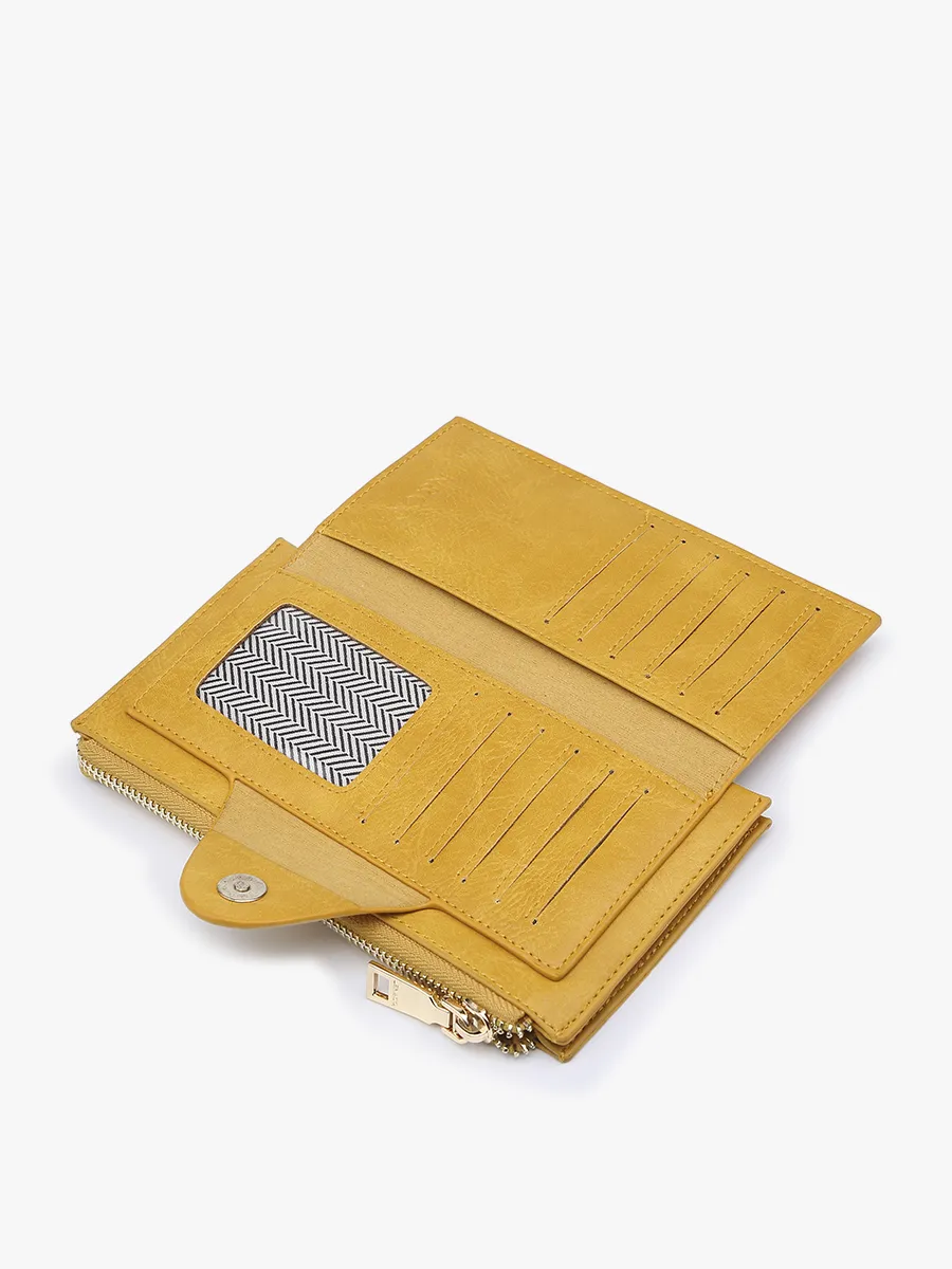 Kyla Wallet w/ Snap Closure