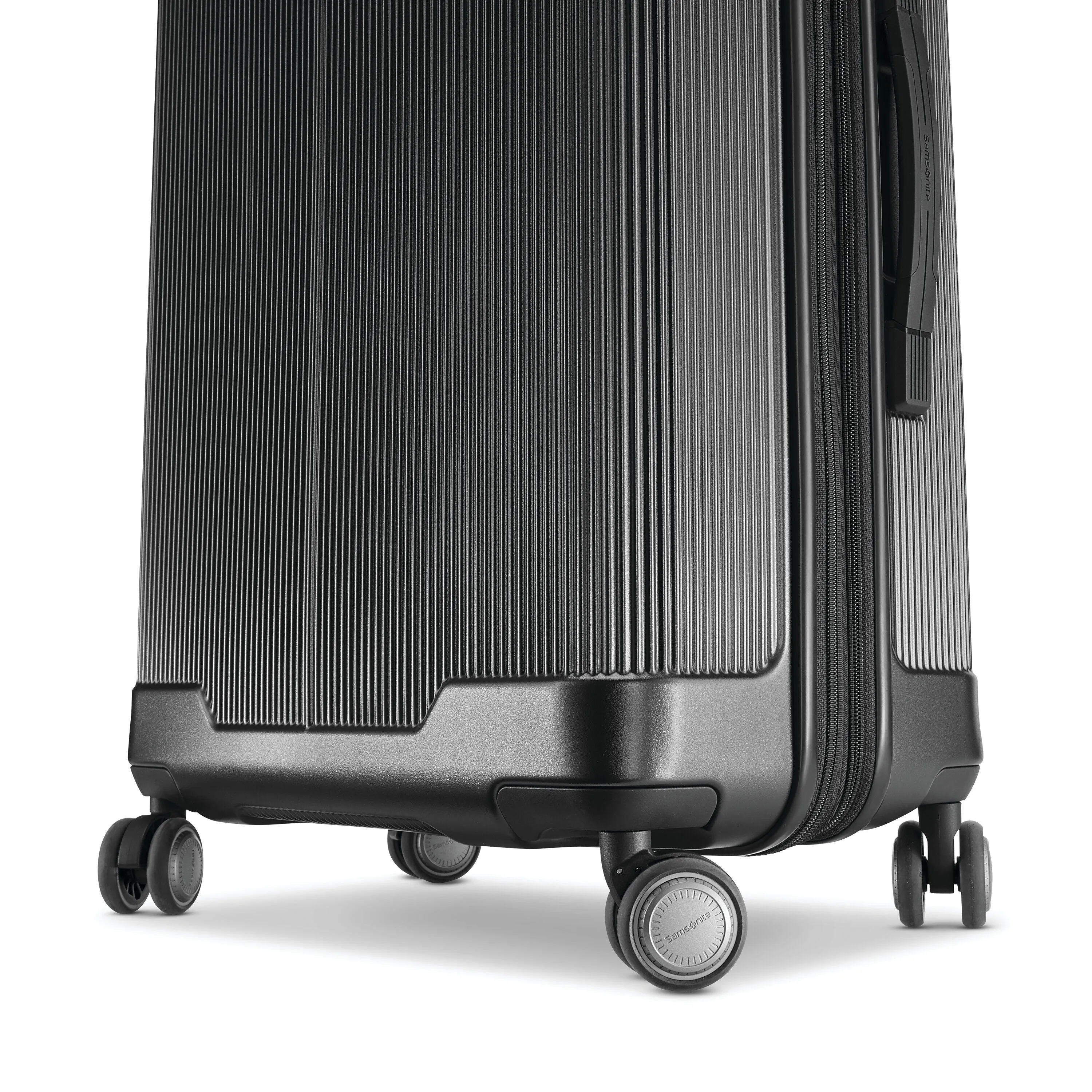 Silhouette 17 Hardside Medium Checked Luggage