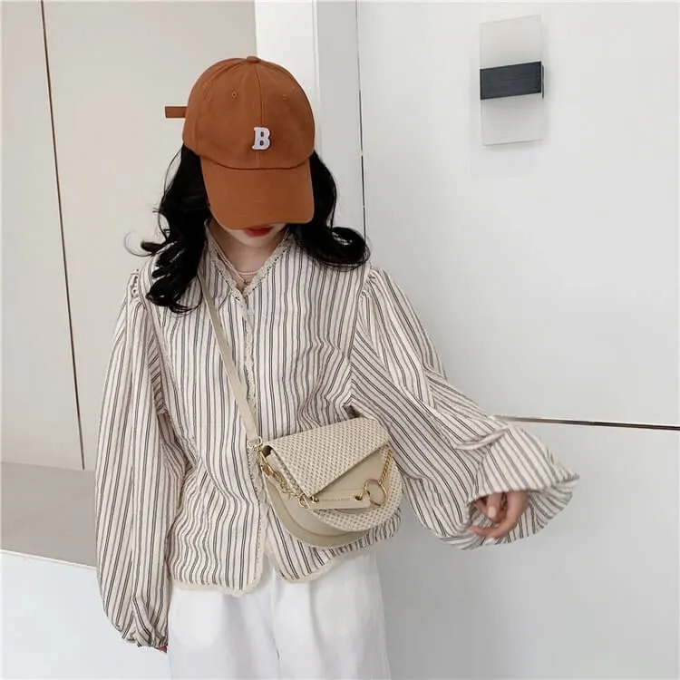 Straw And Leather Crossbody Bag-Showtown